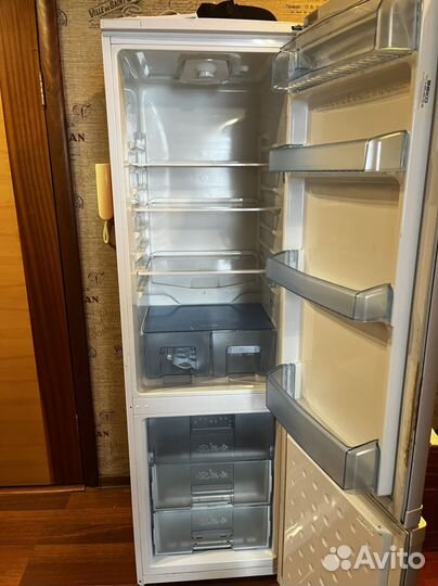 Холодильник бу beko