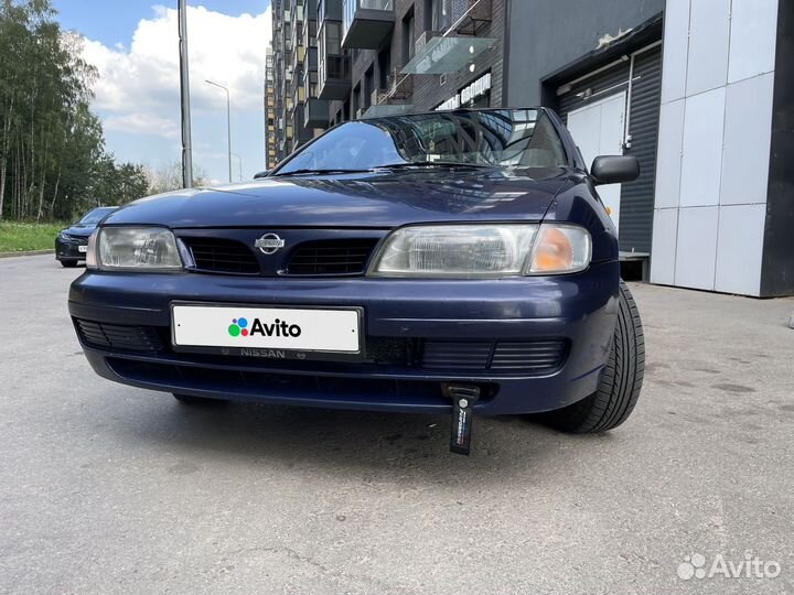 Nissan Almera 1.6 МТ, 1997, 370 000 км