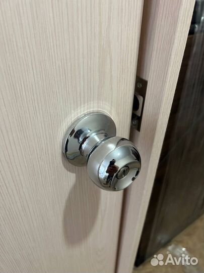 Двери межкомнатные новые от застройщика