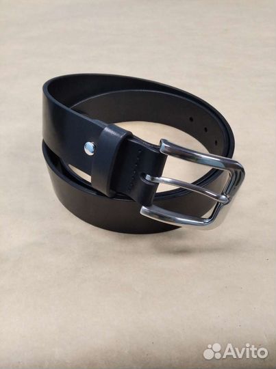 Мужской кожаный ремень