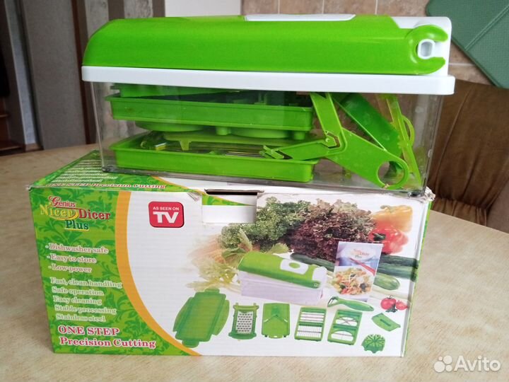 Найсер Дайсер плюс (Овощерезка 8 в 1)