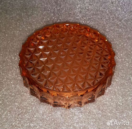 Пепельница медовое стекло СССР