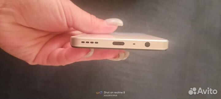 Мобильные телефоны