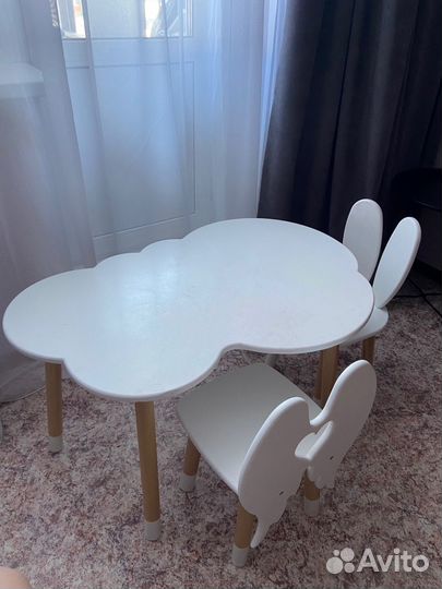 Продам стол(детский)стулья