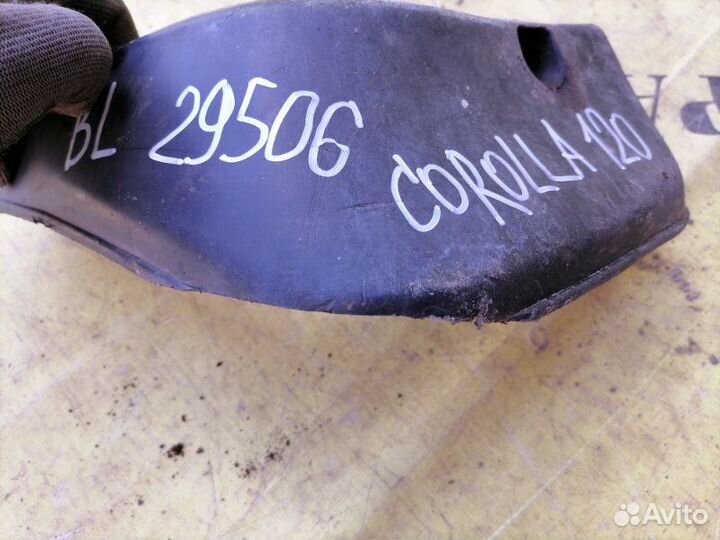 Брызговик задний левый Toyota Corolla 120