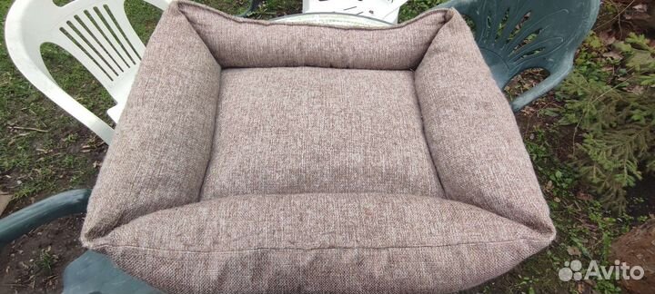 Лежанка для собак