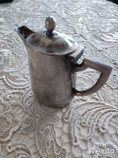 Серебряный чайник