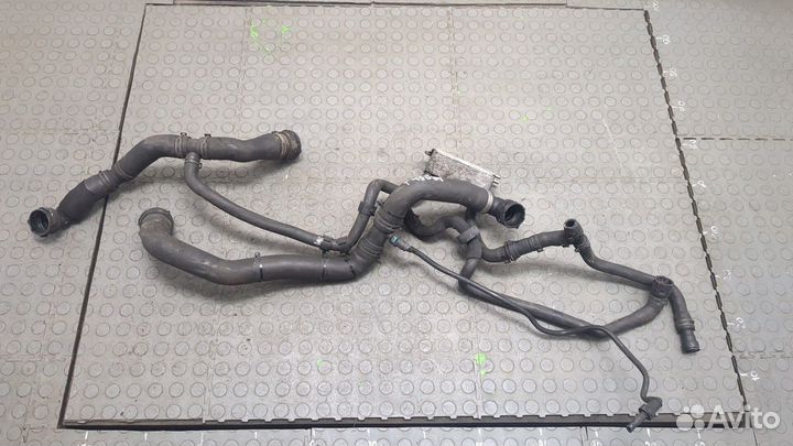 Патрубок охлаждения Land Rover Range Rover 4 2012, 2013