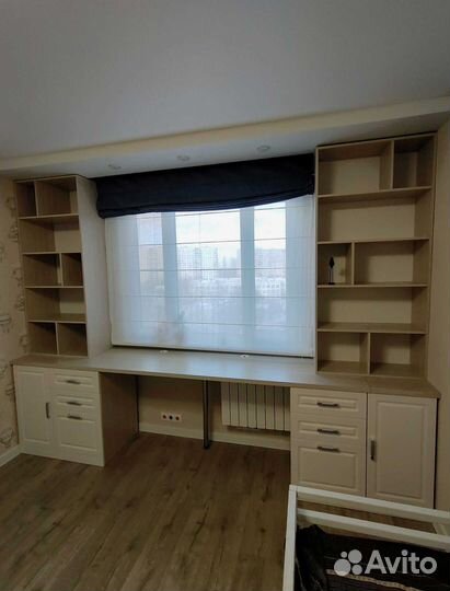 Рабочая зона у окна