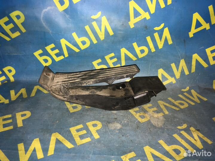 Педаль газа BMW E65