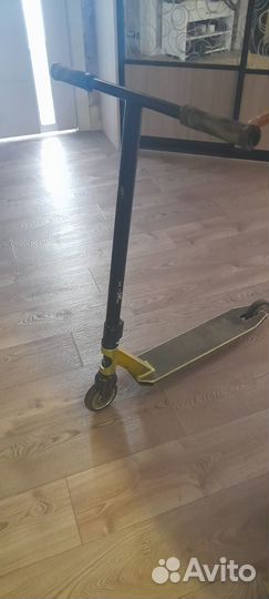 Трюковой самокат TechTeam Duker 404