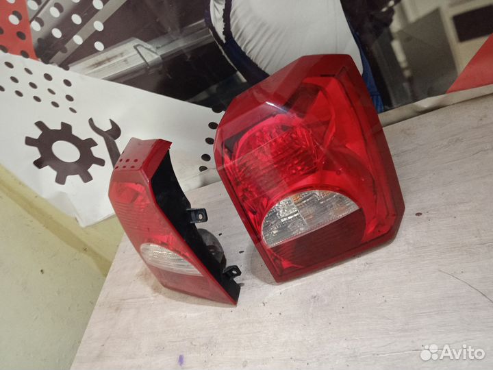 Фонарь задний Додж Калибр Dodge Caliber