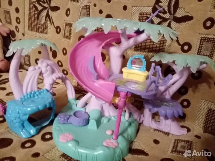 Домики игрушечные