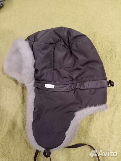 Много шапок, варежки, краги, перчатки