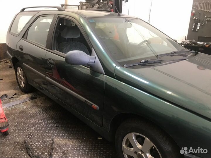 Разбор на запчасти Renault Laguna 1994-2001