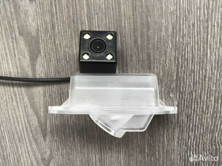 Камера заднего вида Mitsubishi Lancer X 2007-2015
