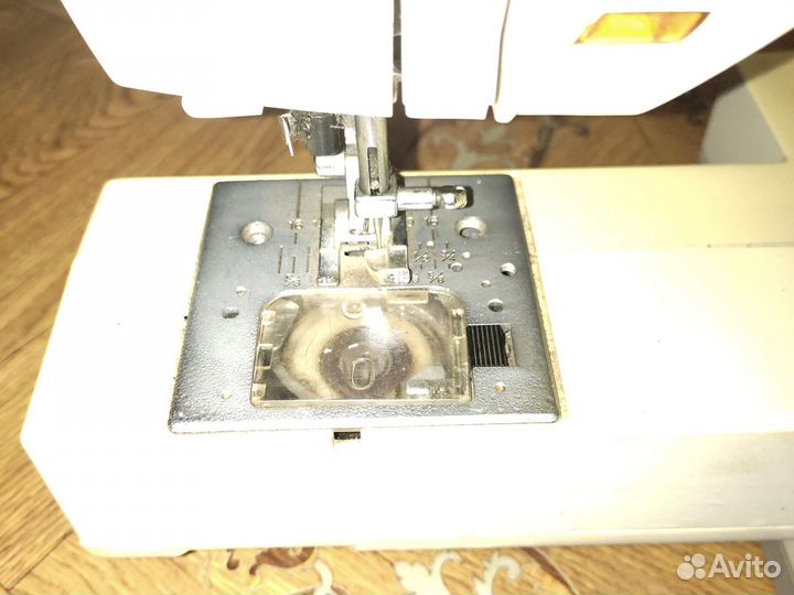 Швейная машинка Jaguar elegance 99