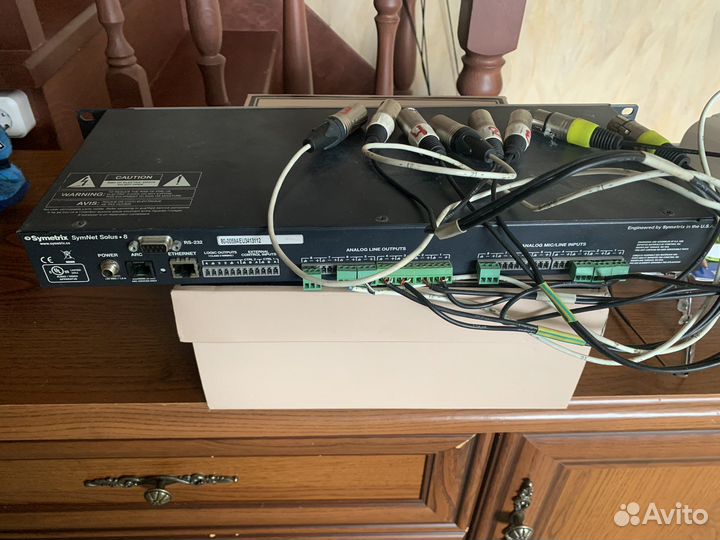 Музыкальный процессор Symetrix SymNet Solus 8