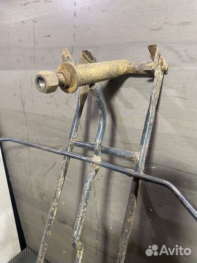 Кронштейн запаски Кайрон SsangYong Kyron