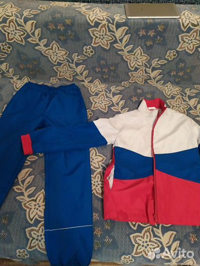 Спортивный костюм