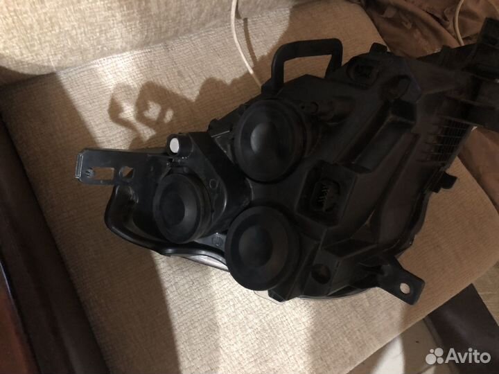 Фара левая на ситроен берлинго 2