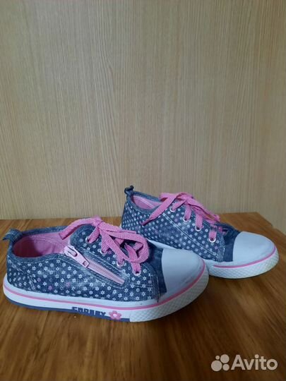 Кеды для девочки 30