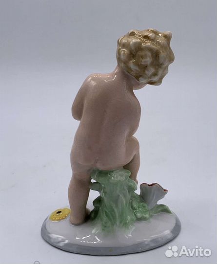 Фарфоровая статуэтка, старая германия