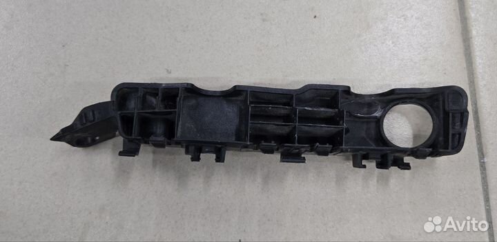 Кронштейн переднего бампера левый Hyundai i30 2