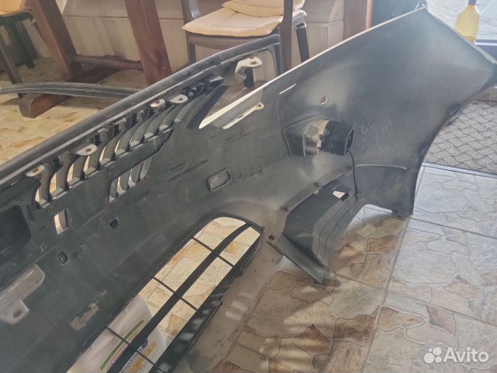 Бампер передний на lexus rx 350 2011