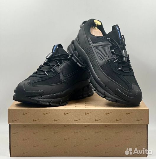 Кроссовки мужские Nike Vomero 5 Roam black