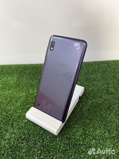 Samsung Galaxy A10, 2/32 ГБ