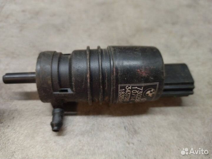 Насос омывателя фар Bmw X3 F25 2012