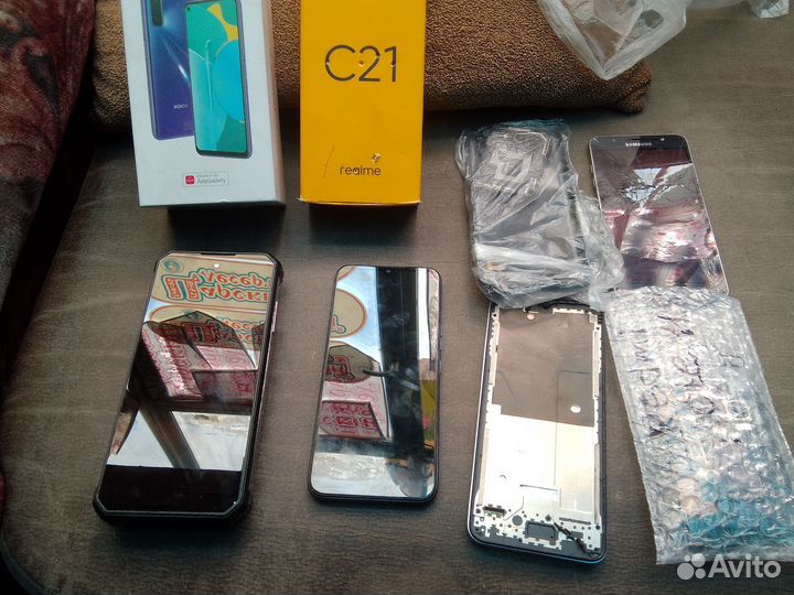 Samsung Galaxy A50, 4/64 ГБ