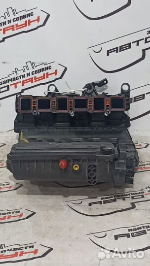 Коллектор впускной audi BHK Q7 4LB 03H133201AD