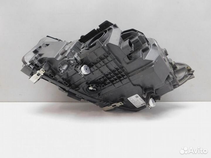 Фара правая BMW 5-Series/M5