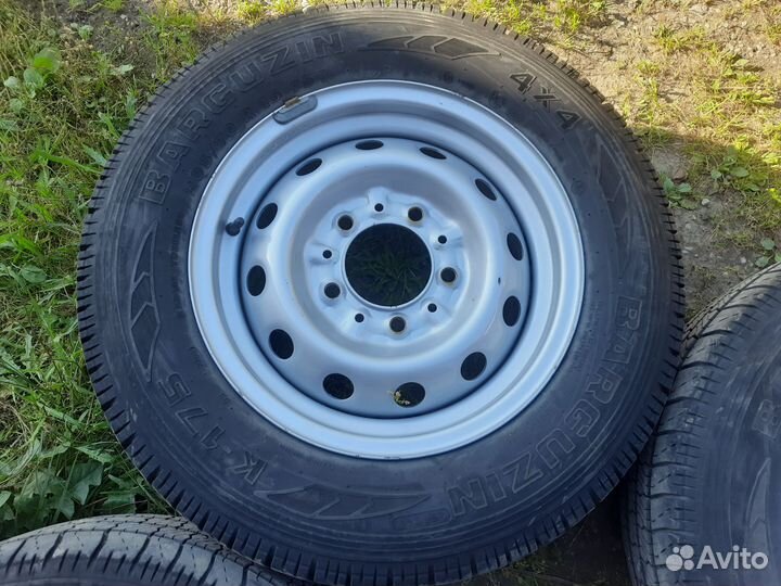 205/70r15 комплект на ниву