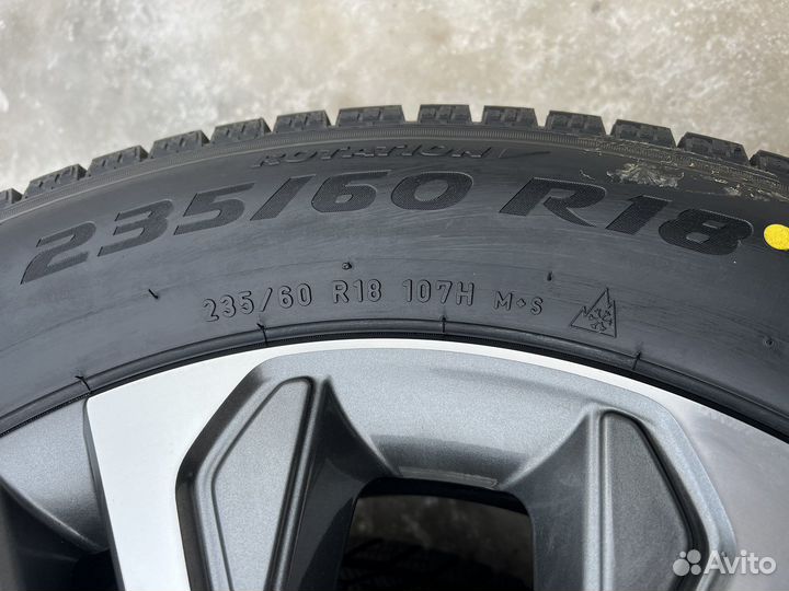 Колеса Kia Carnival R18 оригинал