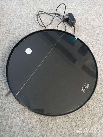 Робот пылесос royal