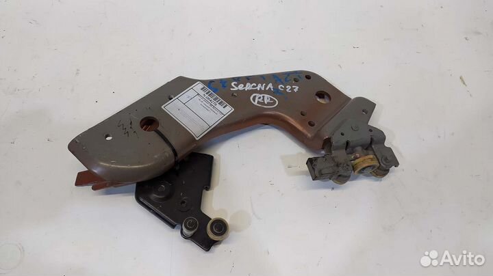 Ролик дверной nissan Serena C27 16-20 задний правы