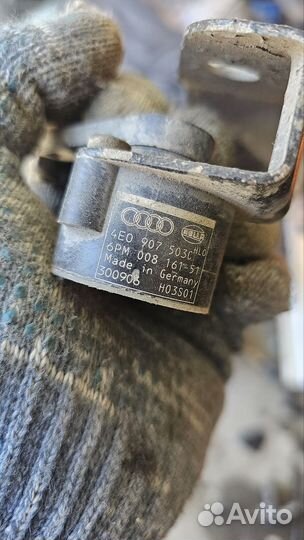 Датчик положения кузова VAG VW audi