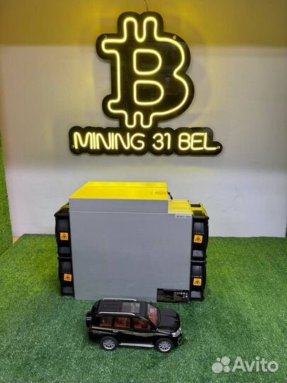 Antminer S21