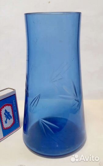 Ваза синий хрусталь