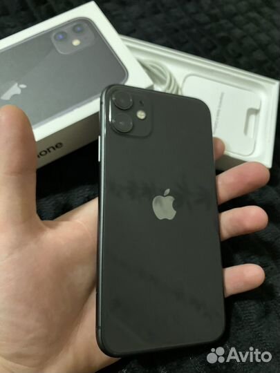 iPhone 11, 64 ГБ