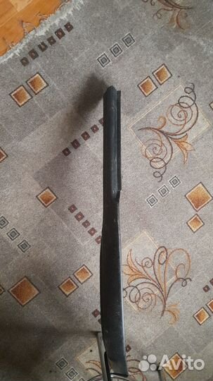 Губа на передний бампер, левая часть