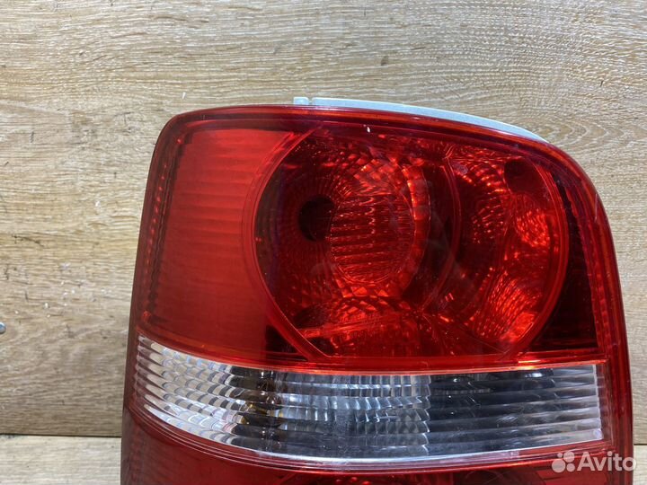 Фонарь задний левый VW Touran Арт. 111113