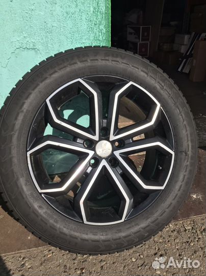 Колеса в сборе зимние шипованные 255/55R19 111T XL