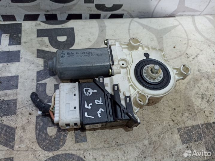 Мотор стеклоподъемника задний Volkswagen Golf 5