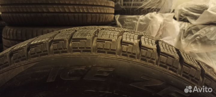 Pirelli Ice Zero 185/60 R15 88T
