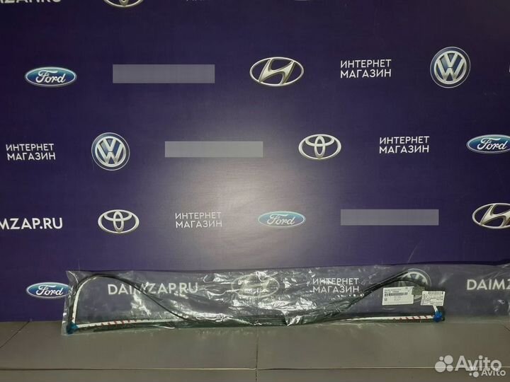 Молдинг (уплотнитель) лоб. стекла hyundai solaris