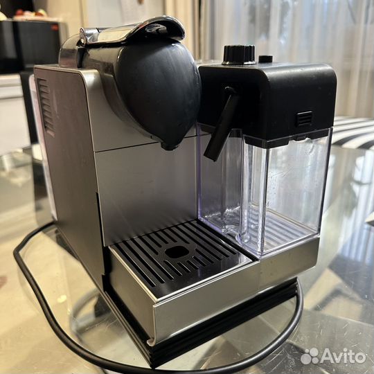 Кофемашина delonghi nespresso